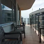 Luxury аркадия терасса вид на море генератор شقة