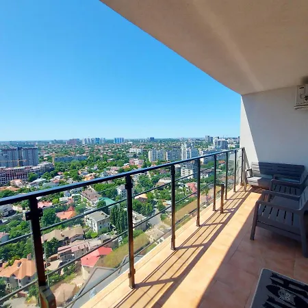 Apartment у моря с терассой в аркадии