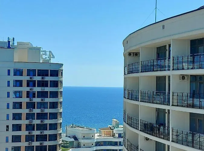 Luxury аркадия терасса вид на море генератор דירה